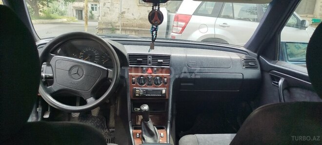 Mercedes C 200 1997, 698,350 km - 2.0 л - Bakı
