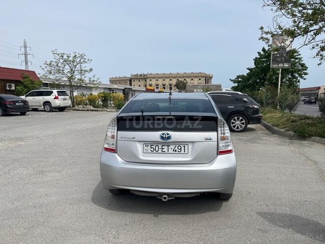 Toyota Prius 2014, 380,000 km - 1.8 л - Bakı