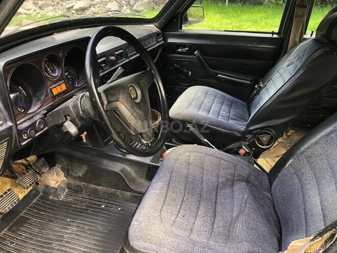 GAZ 24 1975, 540,000 km - 2.4 l - Bakı