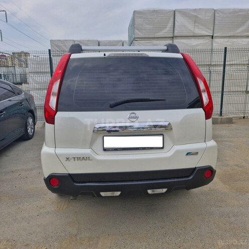 Nissan X-Trail 2014, 230,000 km - 2.5 l - Bakı