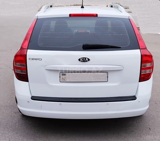 Kia Ceed 2008, 275,121 km - 2.0 л - Bakı