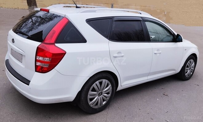 Kia Ceed 2008, 275,121 km - 2.0 л - Bakı
