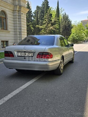 Mercedes E 320 1998, 450,000 km - 3.2 l - Bakı