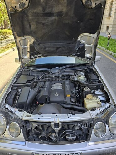 Mercedes E 320 1998, 450,000 km - 3.2 l - Bakı