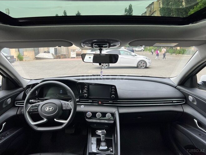 Hyundai Elantra 2024, 24,604 km - 1.5 l - Bakı