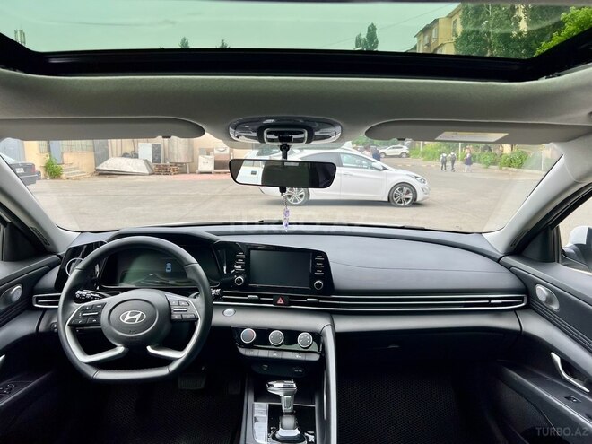 Hyundai Elantra 2024, 24,604 km - 1.5 l - Bakı