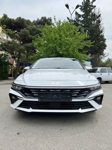 Hyundai Elantra 2024, 24,604 km - 1.5 l - Bakı