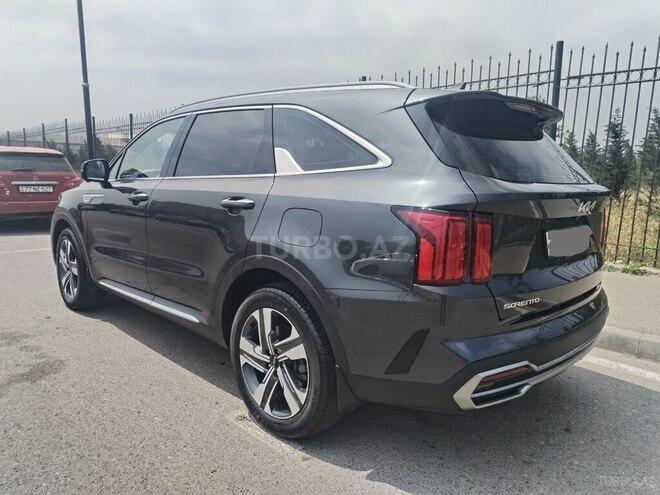 Kia Sorento-14