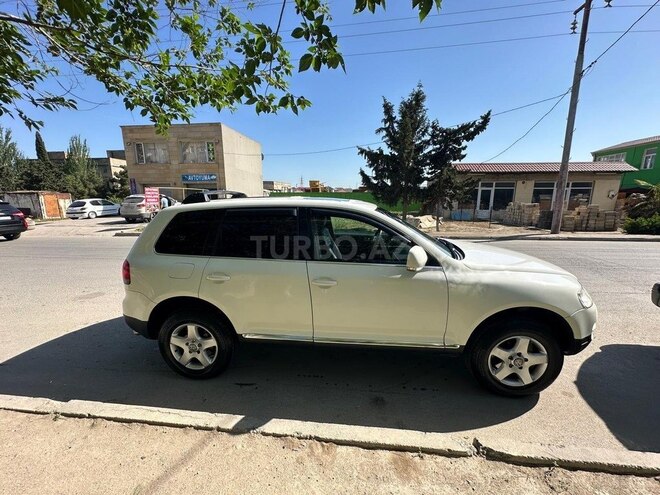 Volkswagen Touareg 2003, 297,000 km - 3.2 л - Bakı