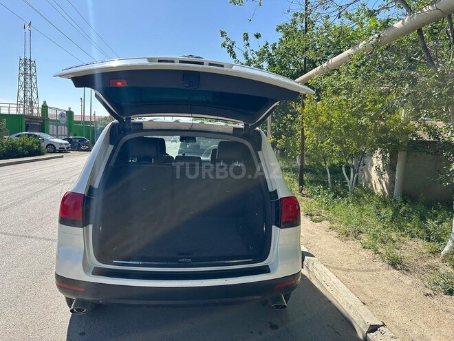 Volkswagen Touareg 2003, 297,000 km - 3.2 л - Bakı