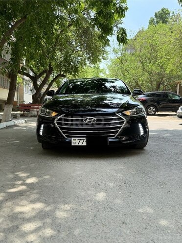 Hyundai Elantra 2017, 273,588 km - 2.0 l - Bakı