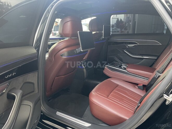 Audi A8 2018, 115,000 km - 3.0 l - Bakı