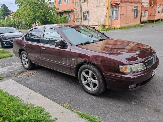Nissan Maxima-9
