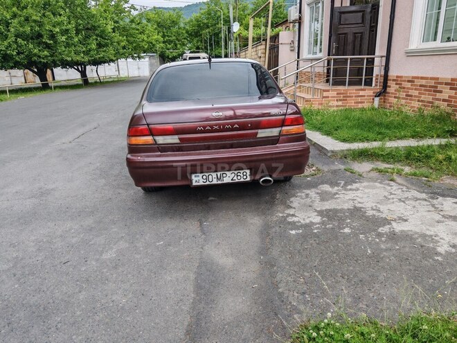 Nissan Maxima-10
