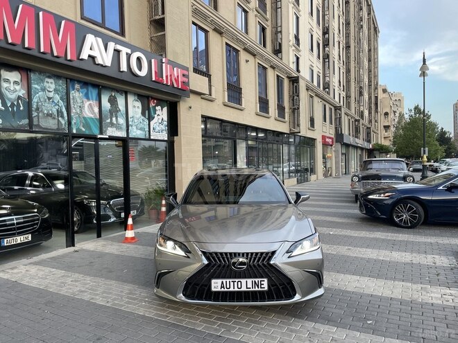 Lexus ES 300h 2023, 52,000 km - 2.5 l - Bakı