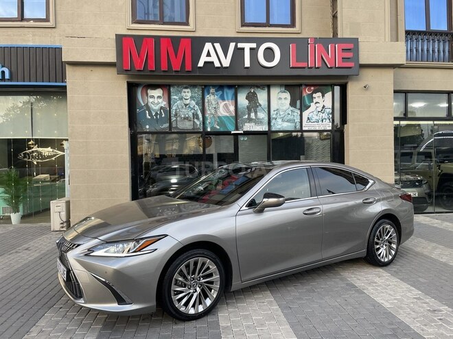 Lexus ES 300h 2023, 52,000 km - 2.5 l - Bakı