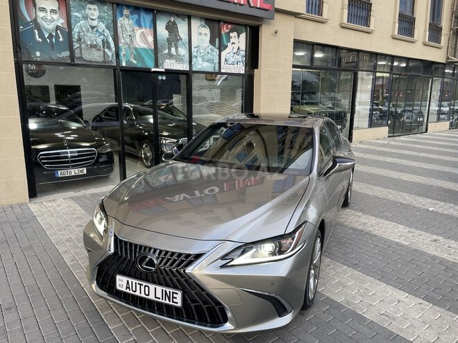 Lexus ES 300h 2023, 52,000 km - 2.5 l - Bakı