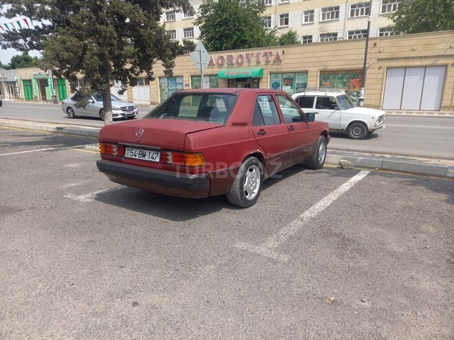 Mercedes 190 1990, 250,000 km - 2.0 l - Sabirabad