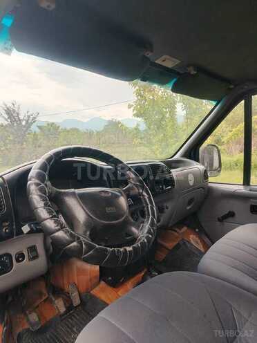 Ford Transit 1999, 651,202 km - 2.5 л - Qax