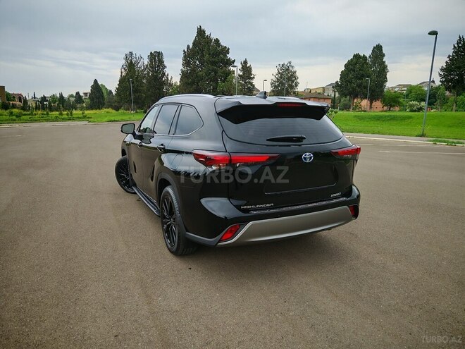 Toyota Highlander 2024, 16,500 km - 2.5 л - Bakı