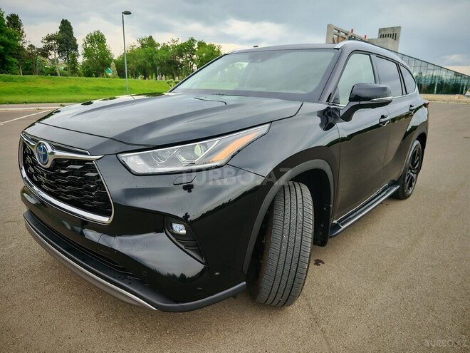 Toyota Highlander 2024, 16,500 km - 2.5 л - Bakı