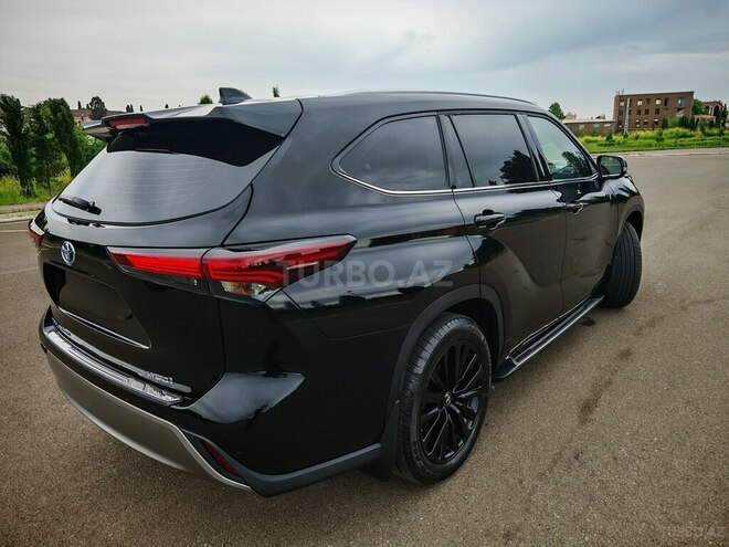 Toyota Highlander 2024, 16,500 km - 2.5 л - Bakı