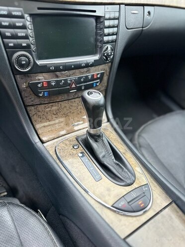 Mercedes E 350 2006, 242,000 km - 3.5 l - Ağdaş