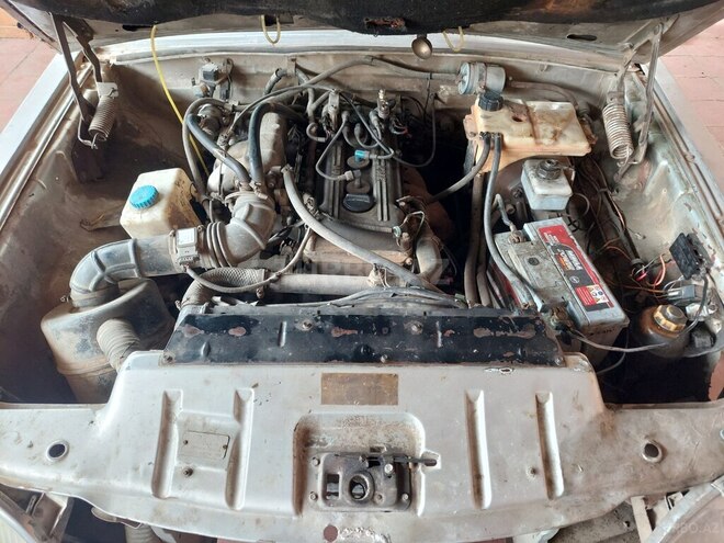 GAZ 31105 2004, 522,200 km - 2.3 l - Qazax