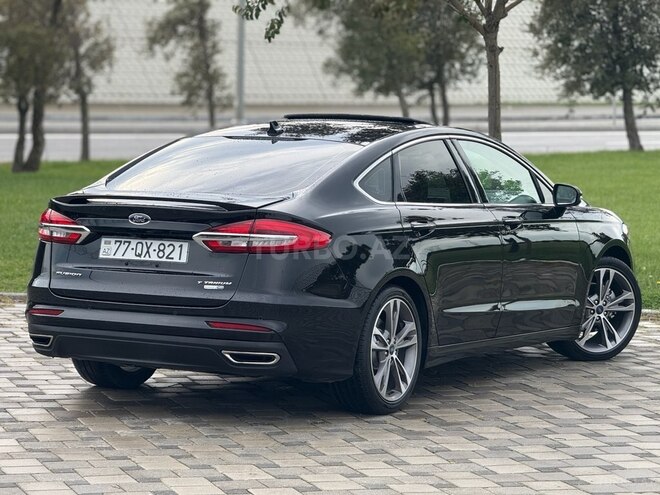 Ford Fusion (North America) 2020, 105,000 km - 2.0 л - Bakı
