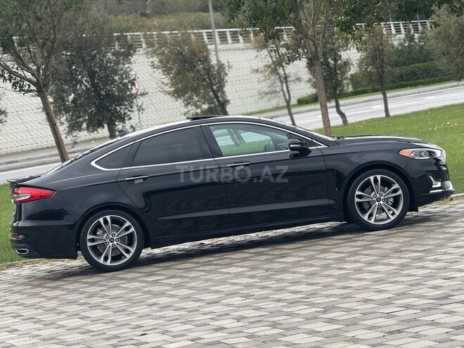 Ford Fusion (North America) 2020, 105,000 km - 2.0 л - Bakı