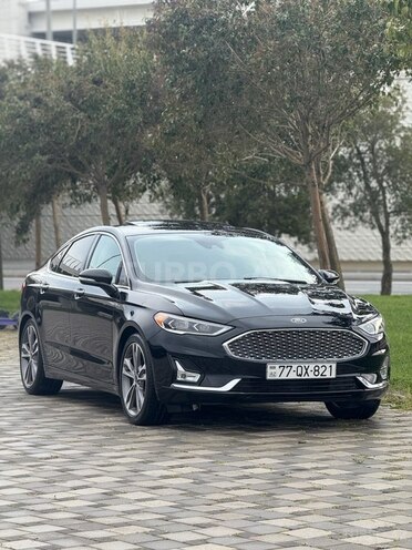 Ford Fusion (North America) 2020, 105,000 km - 2.0 л - Bakı