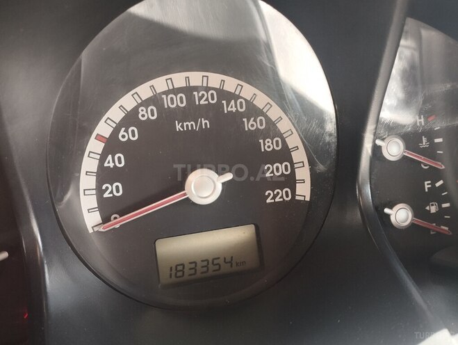 Kia Sportage 2004, 183,354 km - 2.7 л - Bakı
