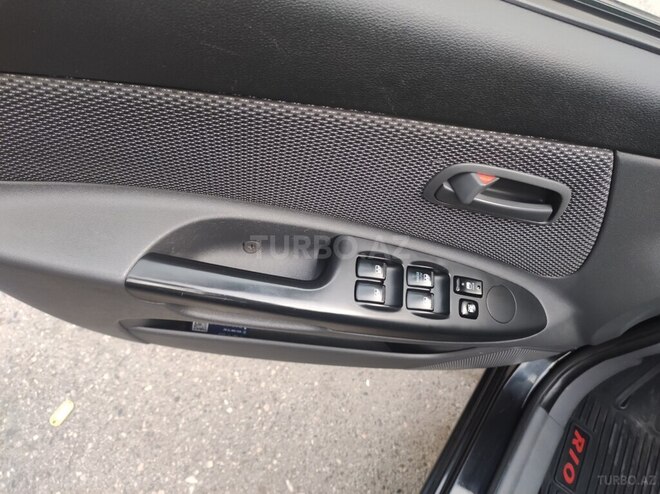 Kia Rio 2010, 246,000 km - 1.4 l - Bakı