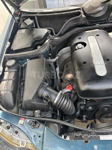 Mercedes E 220 d 1999, 615,000 km - 2.2 л - Bakı