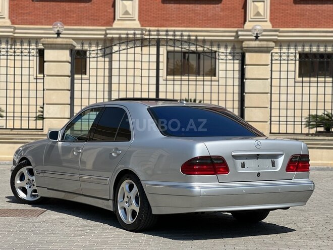 Mercedes E 240 2000, 400,000 km - 2.6 л - Bakı