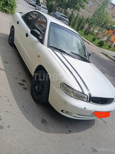 Daewoo Nubira 1998, 235,680 km - 2.0 l - Bakı