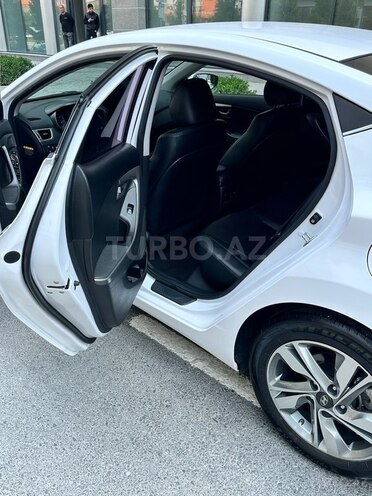 Hyundai Avante 2014, 198,000 km - 1.6 л - Bakı