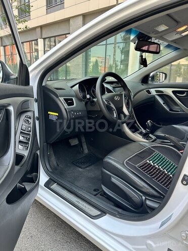 Hyundai Avante 2014, 198,000 km - 1.6 л - Bakı