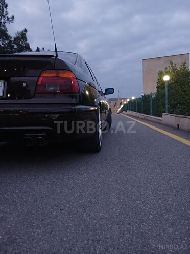 BMW 525 2001, 275,000 km - 2.5 l - Bakı