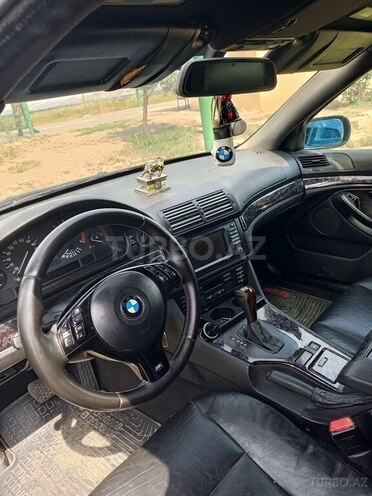 BMW 525 2001, 275,000 km - 2.5 l - Bakı