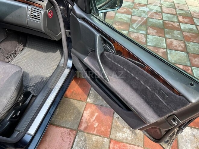 Mercedes E 270 2000, 520,000 km - 2.7 l - Masallı