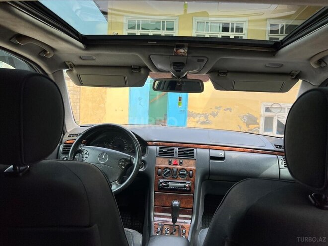 Mercedes E 270 2000, 520,000 km - 2.7 l - Masallı