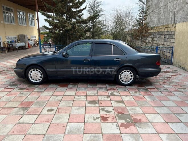 Mercedes E 270 2000, 520,000 km - 2.7 l - Masallı