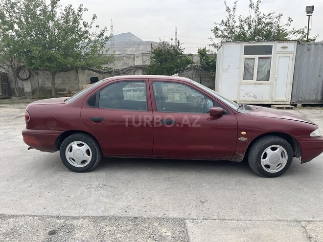 Ford Mondeo 1994, 281,247 km - 1.8 l - Bakı