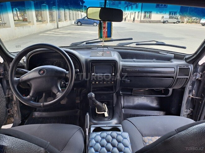 GAZ 31105 2004, 444,000 km - 2.4 l - Bakı
