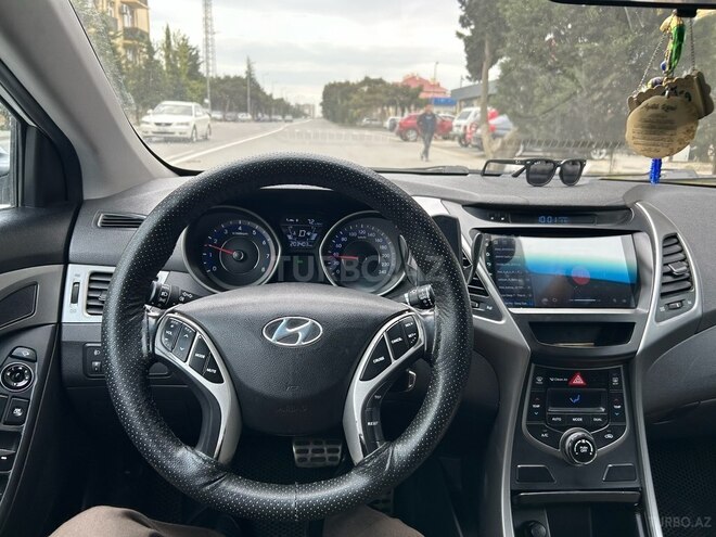 Hyundai Elantra 2014, 205,281 km - 1.8 l - Bakı