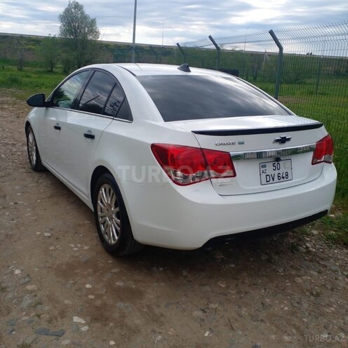 Chevrolet Cruze 2011, 354,000 km - 1.4 l - Qazax