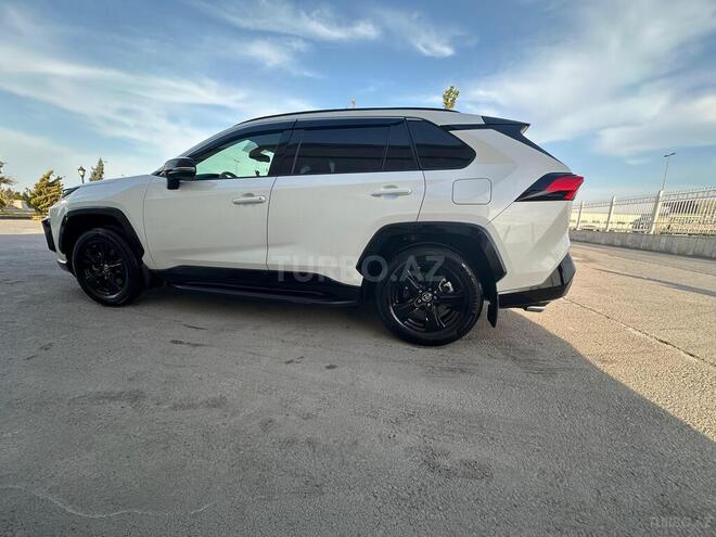 Toyota RAV4 2022, 25,000 km - 2.5 l - Bakı