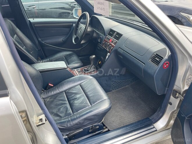 Mercedes C 180 1999, 185,400 km - 1.8 л - Bakı