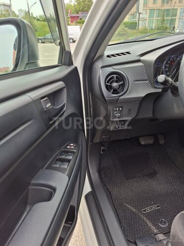 Toyota Corolla Fielder 2019, 112,194 km - 1.5 l - Bakı